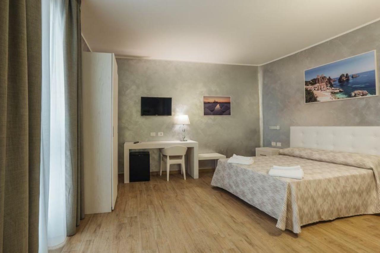 Hotel Le Vele di Balestrate Extérieur photo